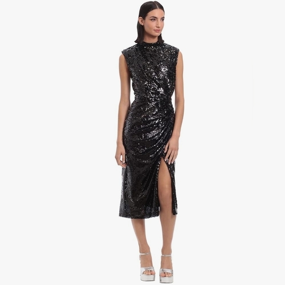 Donna Morgan Dresses & Skirts - DONNA MORGAN DRESS